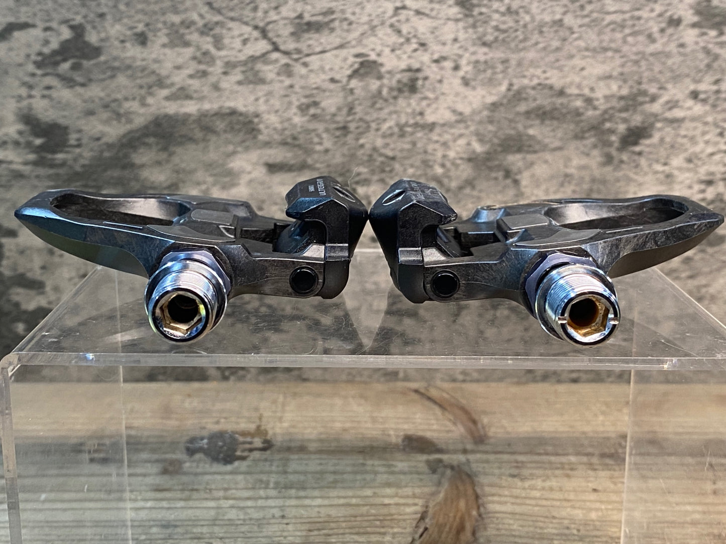 IW137 シマノ SHIMANO アルテグラ ULTEGRA PD-R8000 ビンディングペダル ※プレート欠品