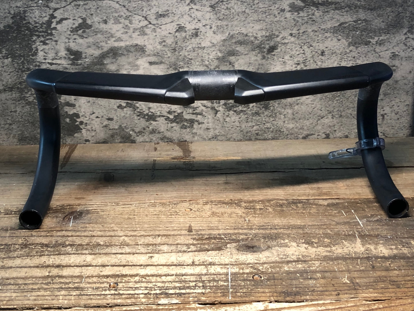 JA071 スペシャライズド SPECIALIZED S-WORKS AeroFly2 カーボン ドロップハンドル エンドC-C380mm ※クランプ痕、カーボン層剥がれ