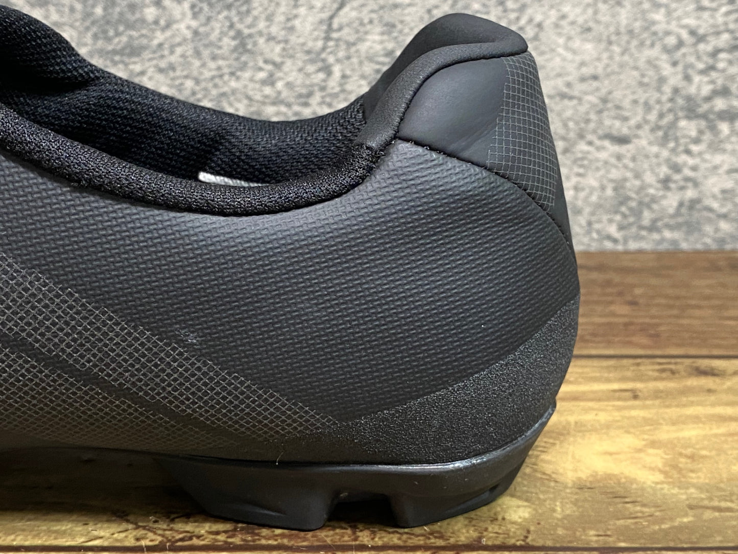 JA592 シマノ SHIMANO XC3 SH-XC300M ビンディングシューズ 黒 EU44 2穴