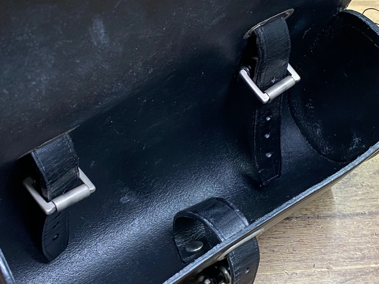 IY249 ブルックス BROOKS Challenge Large Tool Bag サドルバッグ 黒 革