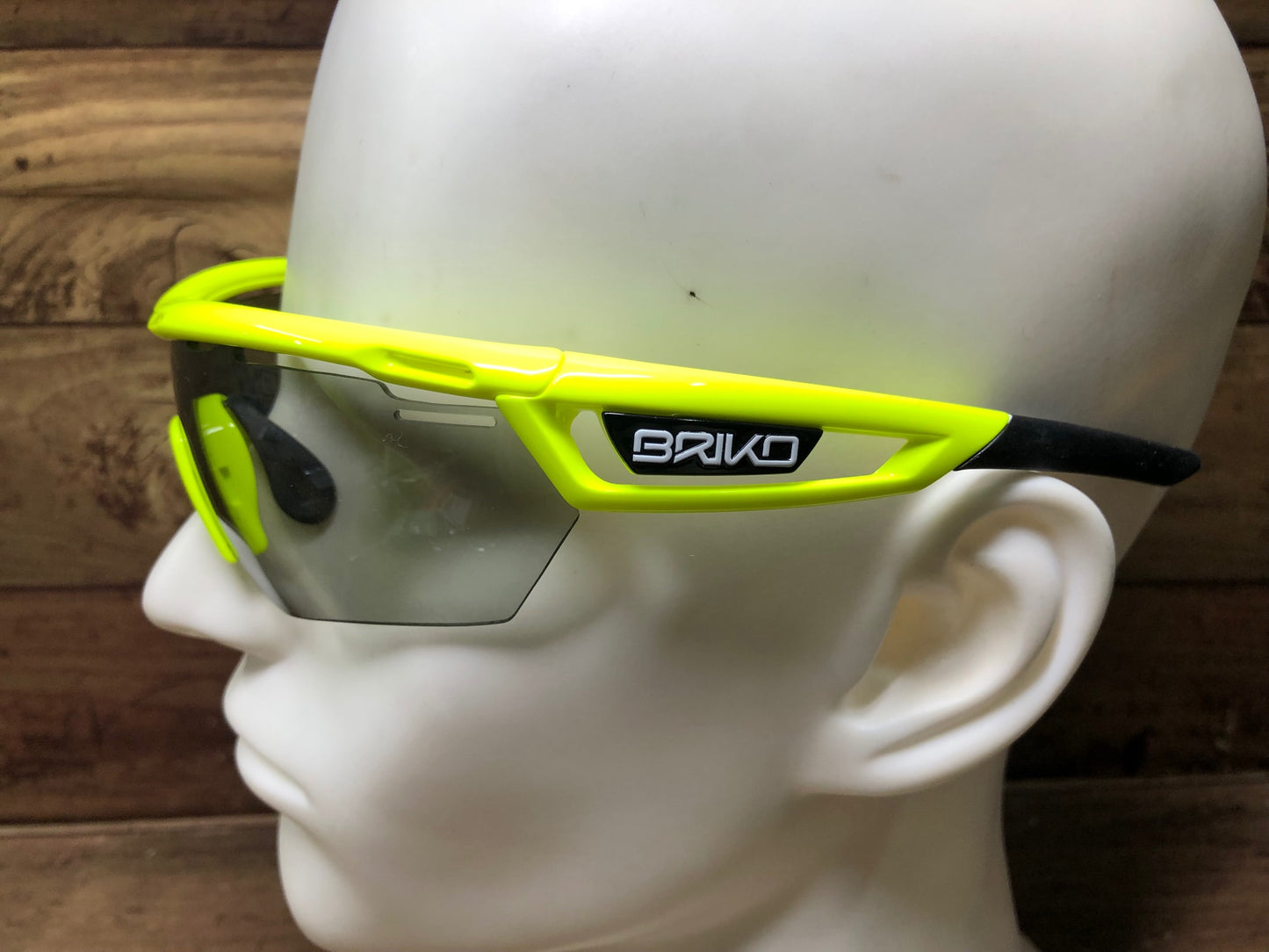 IK659 ブリコ BRIKO CYCLOPE アイウェア サングラス 黄緑