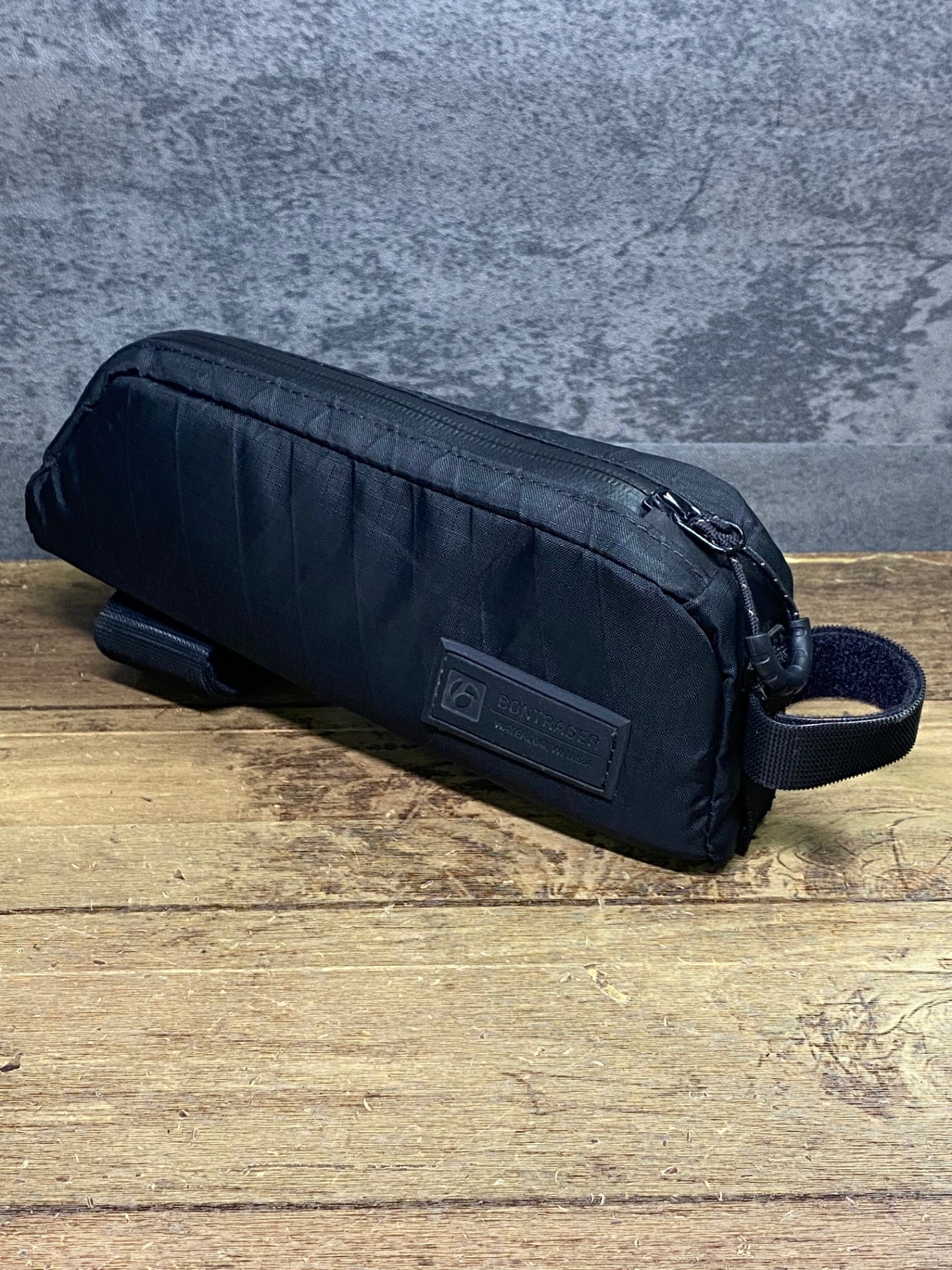 IV333 ボントレガー BONTRAGER ADVENTURE TOPTUBE BAG トップチューブバッグ 黒