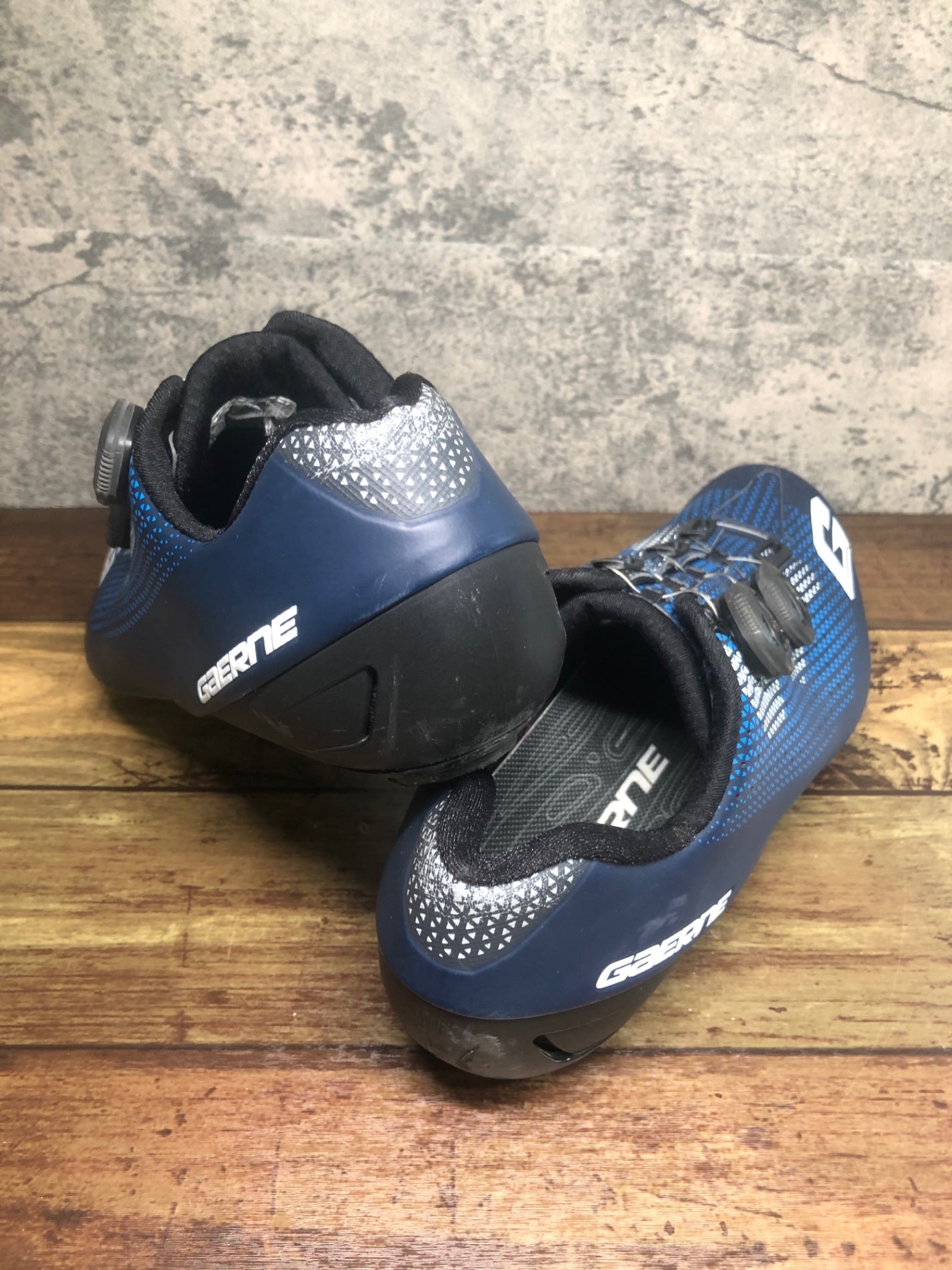 IS811 ガエルネ GAERNE g.chrono carbon BOA ビンディングシューズ 青 EU43 SPD-SL