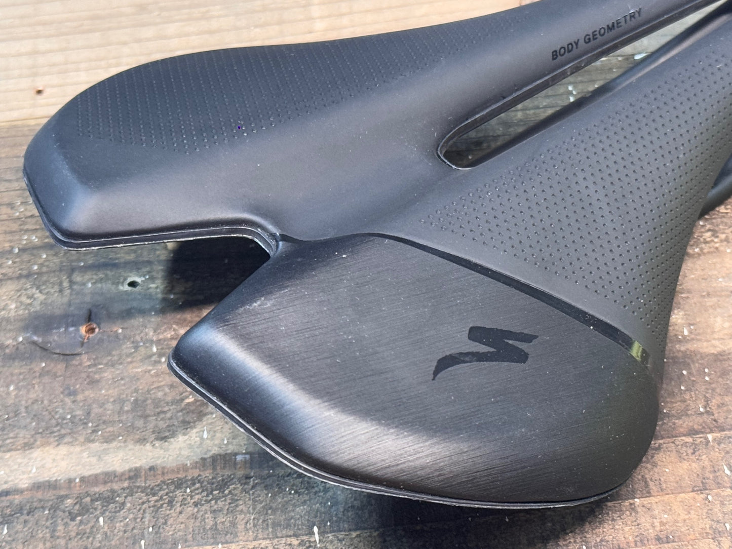 IP415 スペシャライズド SPECIALIZED Toupe サドル 黒 155mm Hollow Ti