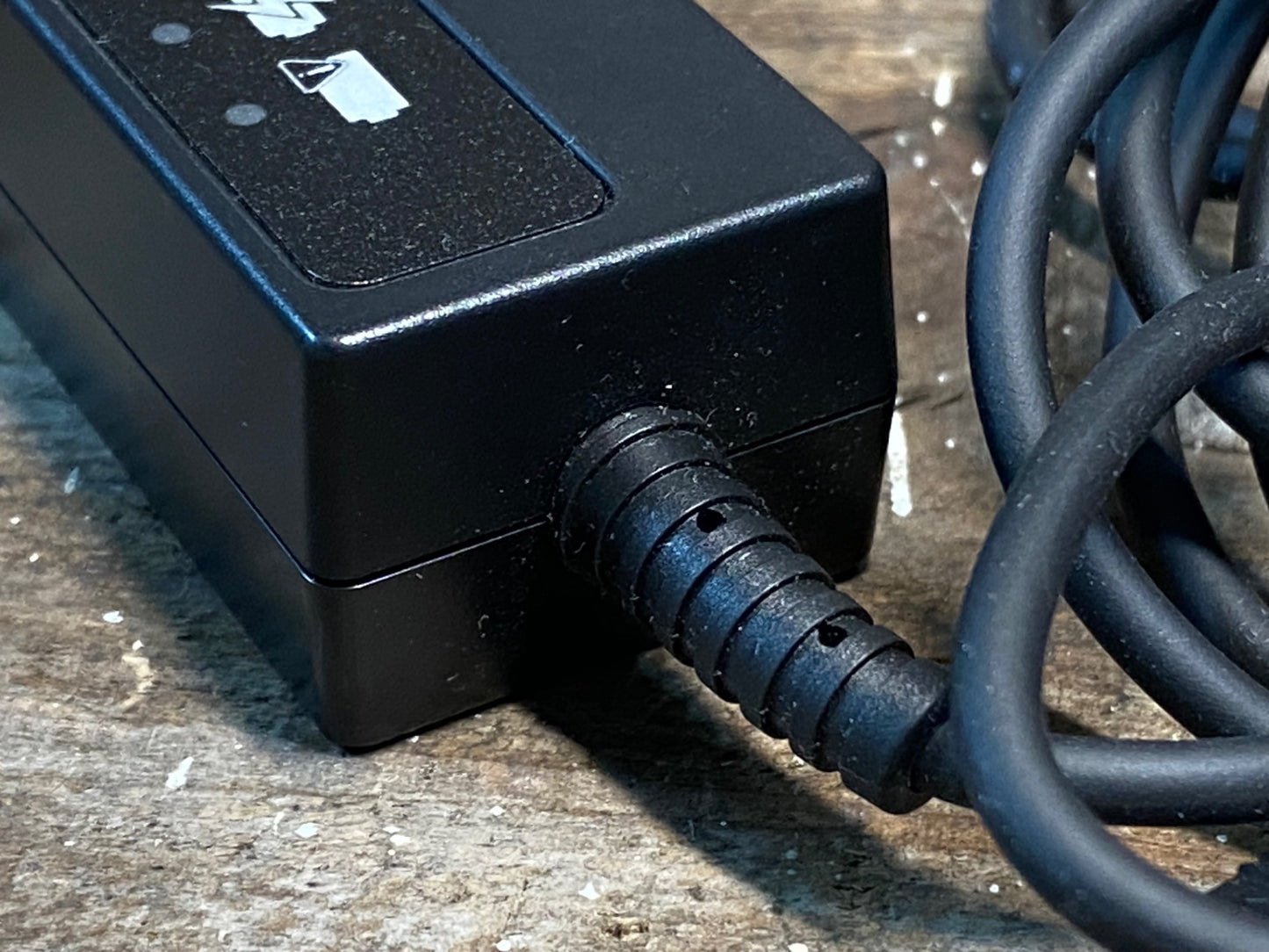 IO375 シマノ SHIMANO SM-BCR2 バッテリーチャージャー DI2
