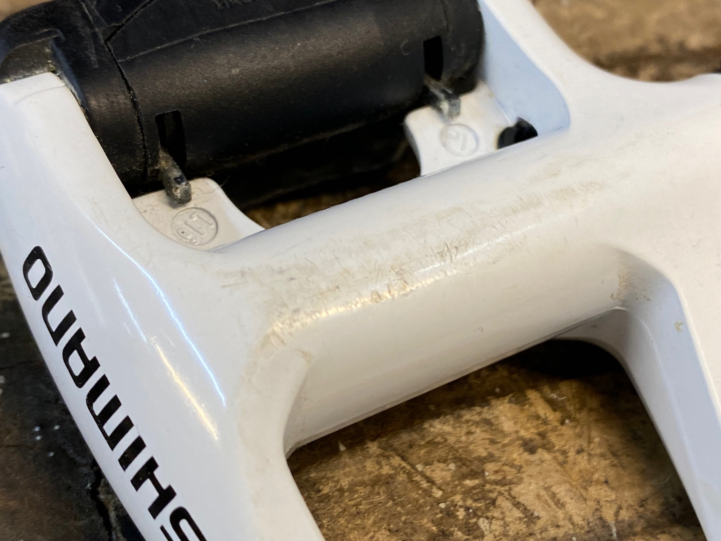 JC737 シマノ SHIMANO LIGHT ACTION PD-R540 ビンディングペダル SPD-SL