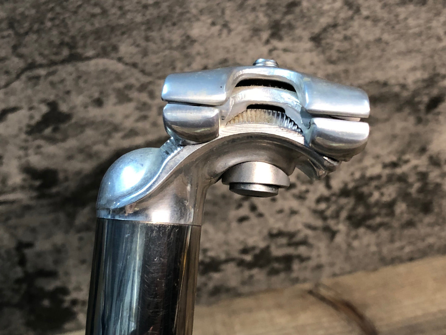 IF802 カンパニョーロ Campagnolo コーラス CHORUS チタン シートポスト Φ27.2 245mm