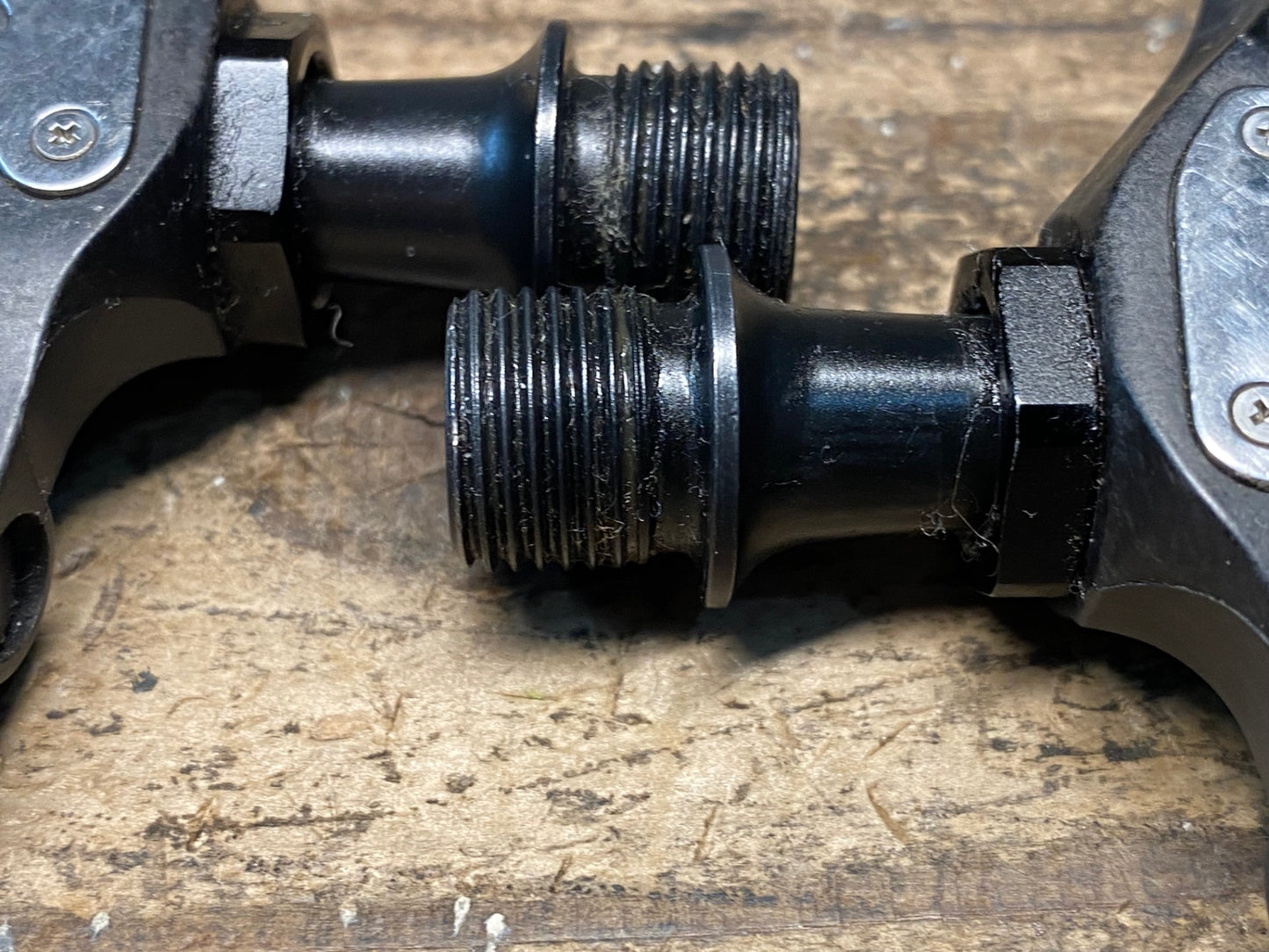 JA562 シマノ SHIMANO 105 PD-5800 ビンディングペダル SPD-SL
