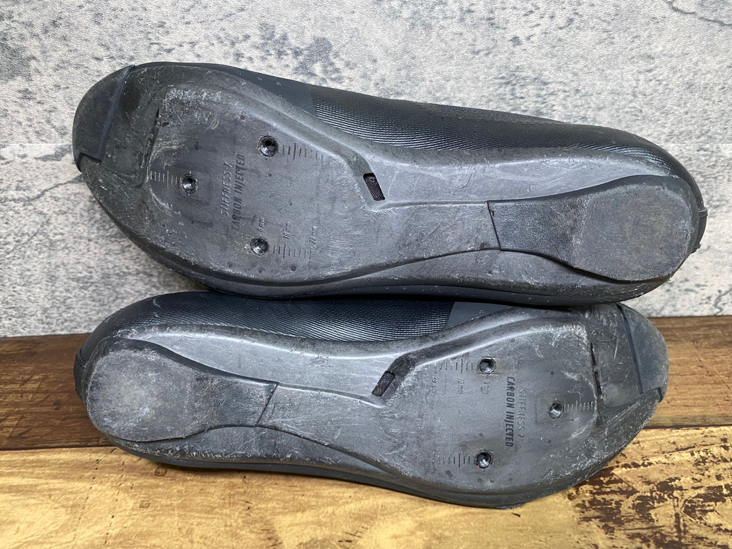 IW337 フィジーク fizik テンポ TEMPO OVERCURVE R4 ビンディングシューズ SPD-SL 黒 EU40.5