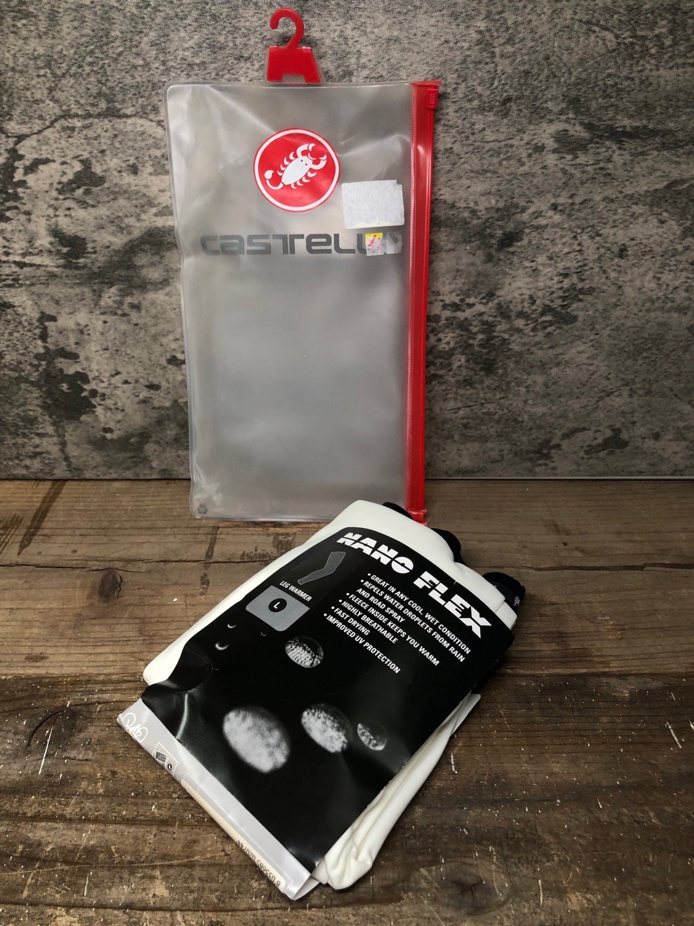 IN107 未使用 カステリ CASTELLI ナノフレックス レッグウォーマー L 黒
