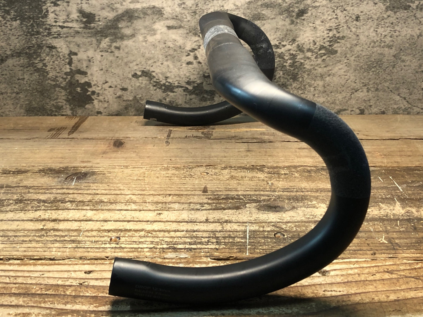 IY012 スペシャライズド SPECIALIZED エスワークス シャローベンド S-WORKS SHALLOW BEND ドロップハンドル カーボン 400mm Φ31.8