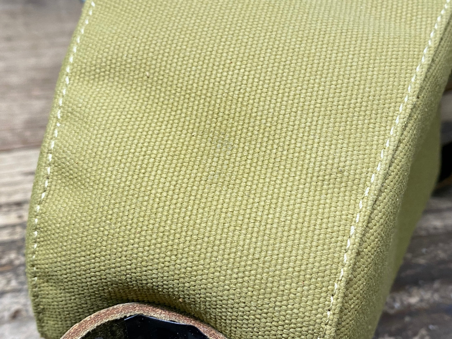 JC532 ブルックス BROOKS ISLE OF WIGHT SADDLE BAG サドルバッグ OLIVE Sサイズ 0.8L