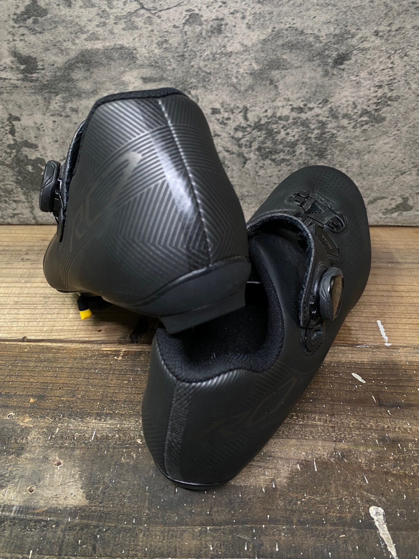 IP437 シマノ SHIMANO RC7 SH-RC701M ビンディングシューズ 黒 EU43 SPD-SL