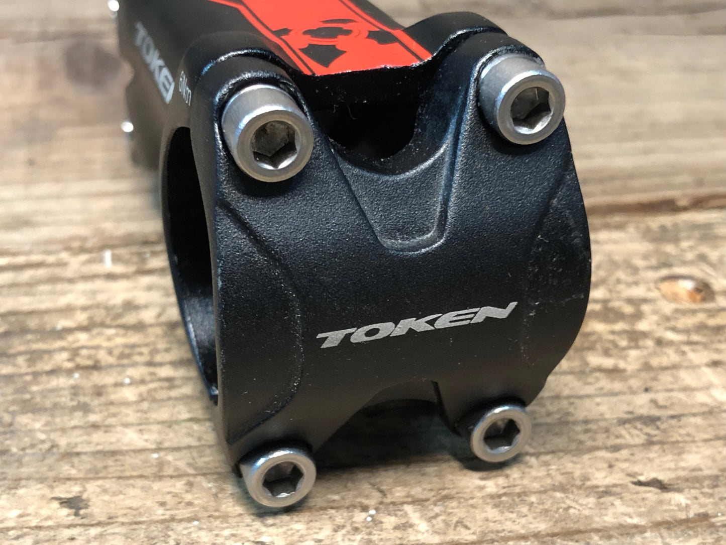 IP193 トーケン TOKEN MTX アルミ ステム 黒 赤 60mm Φ31.8 OS