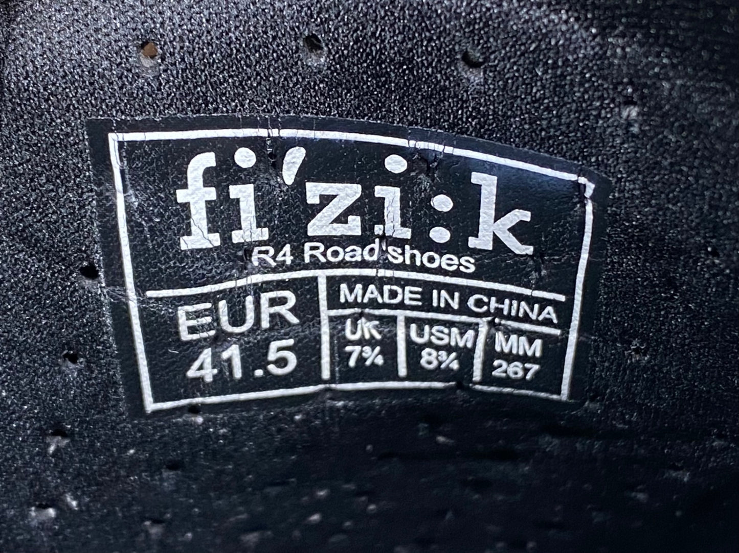 IV486 フィジーク fizik R4 ROADSHOES ビンディングシューズ SPD-SL EU41.5 白