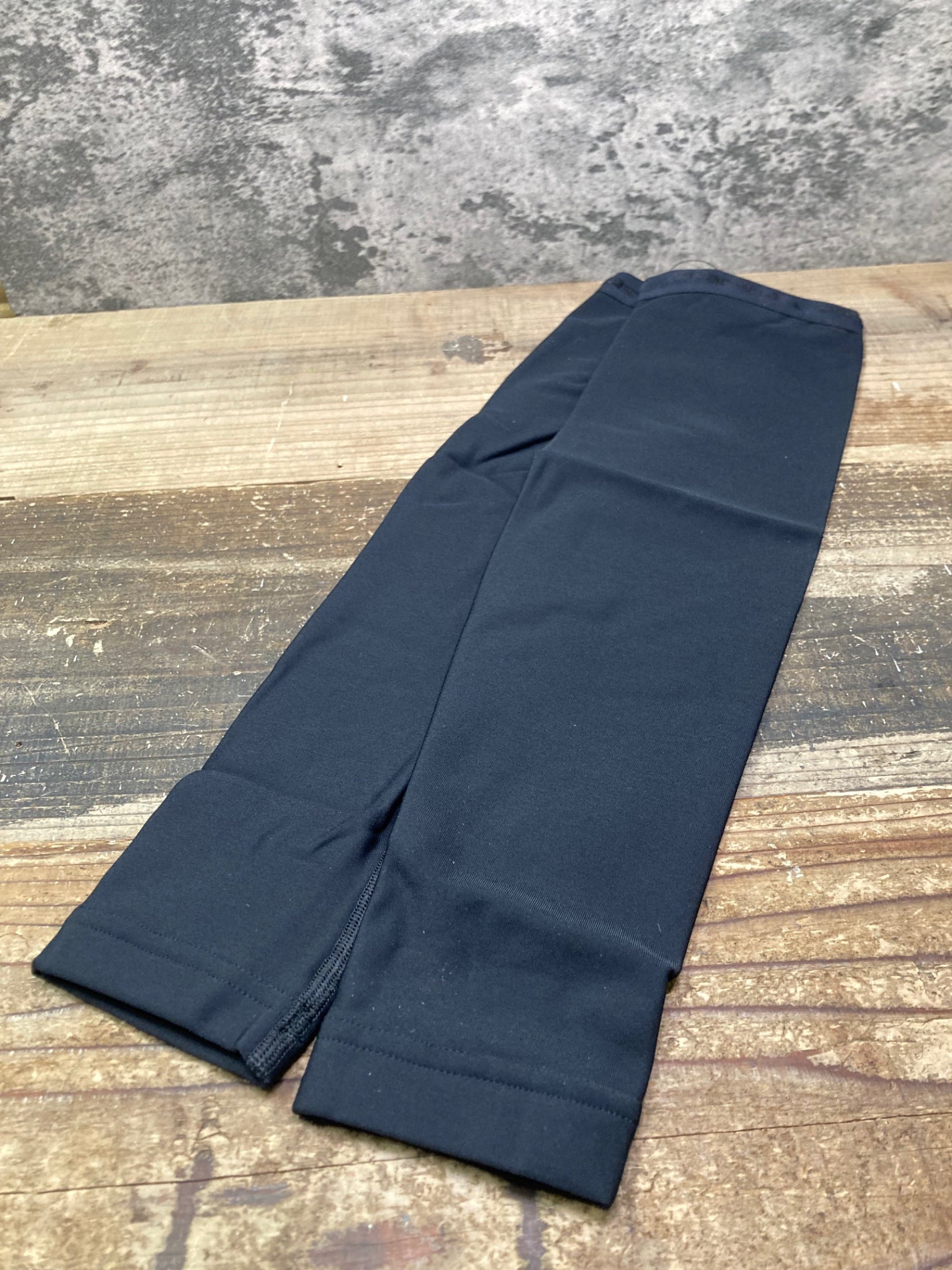 IV952 カステリ CASTELLI アームカバー 黒 L 裏起毛