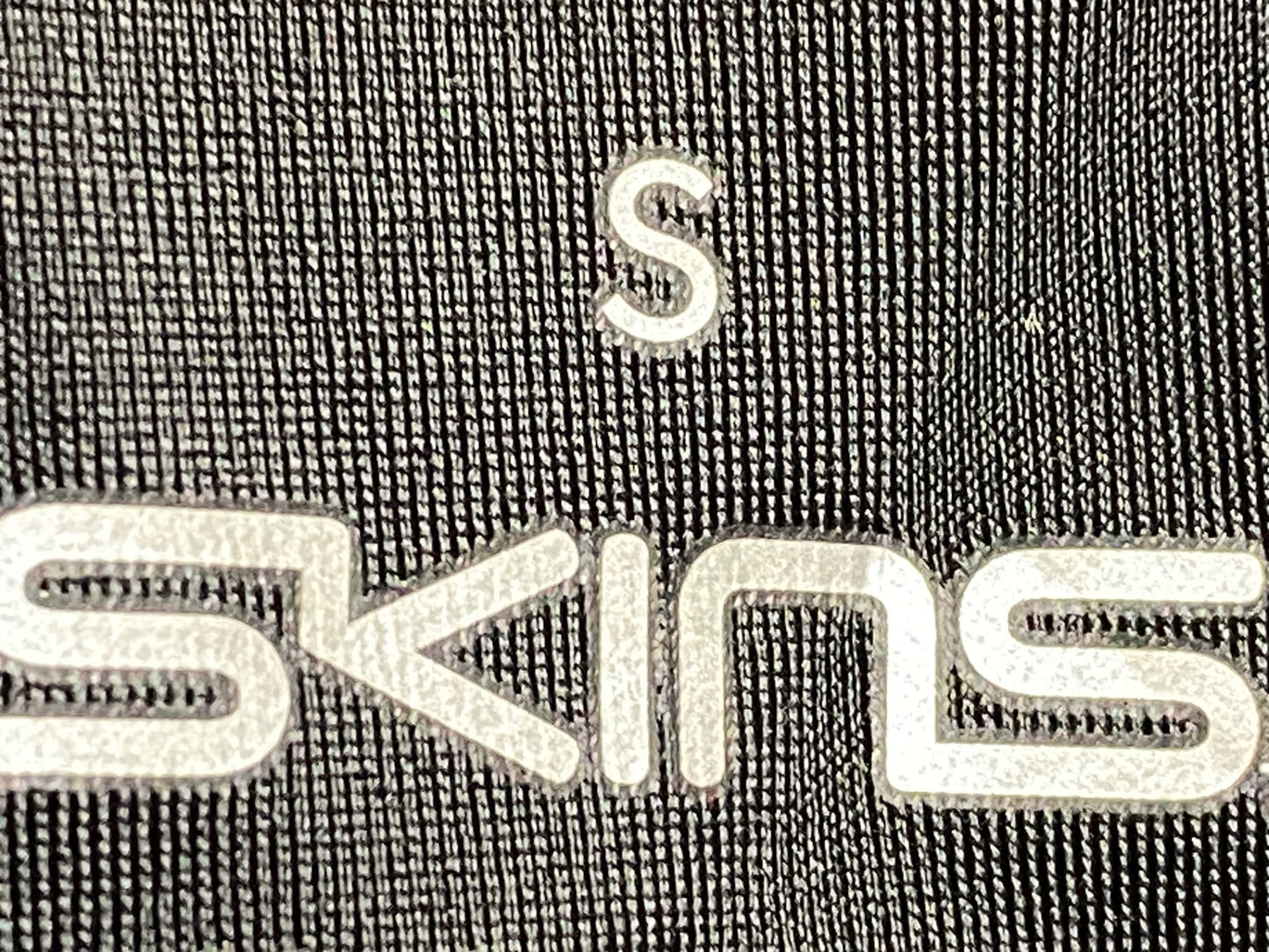 IW956 スキンズ SKINS DNAmic トライアスロン スキンスーツ S ブラック バックジップ