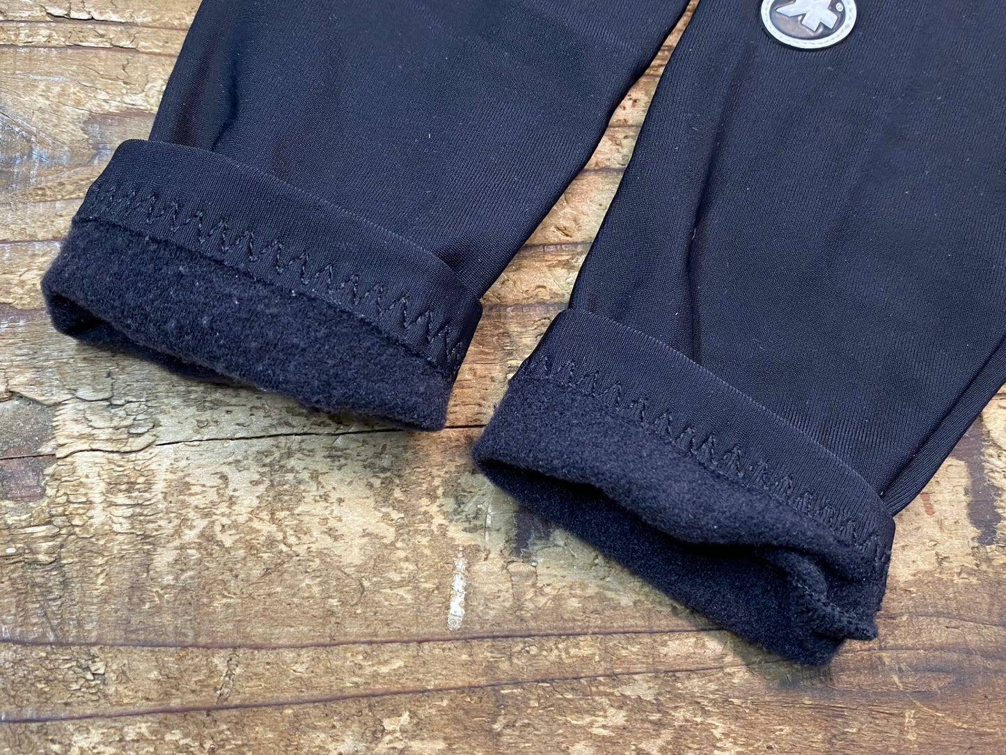 JB323 アソス assos アームウォーマー 黒 SIZE1