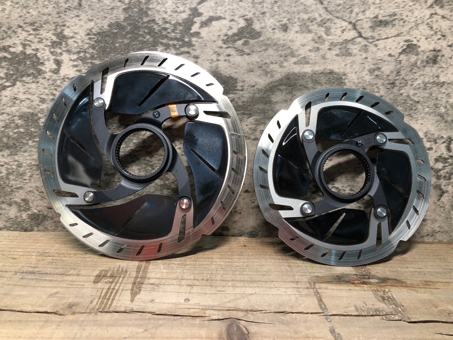 IN834 シマノ SHIMANO デュラエース DURA-ACE SM-RT900 ディスクブレーキ ローター 160mm 140mm 実測1.7mm