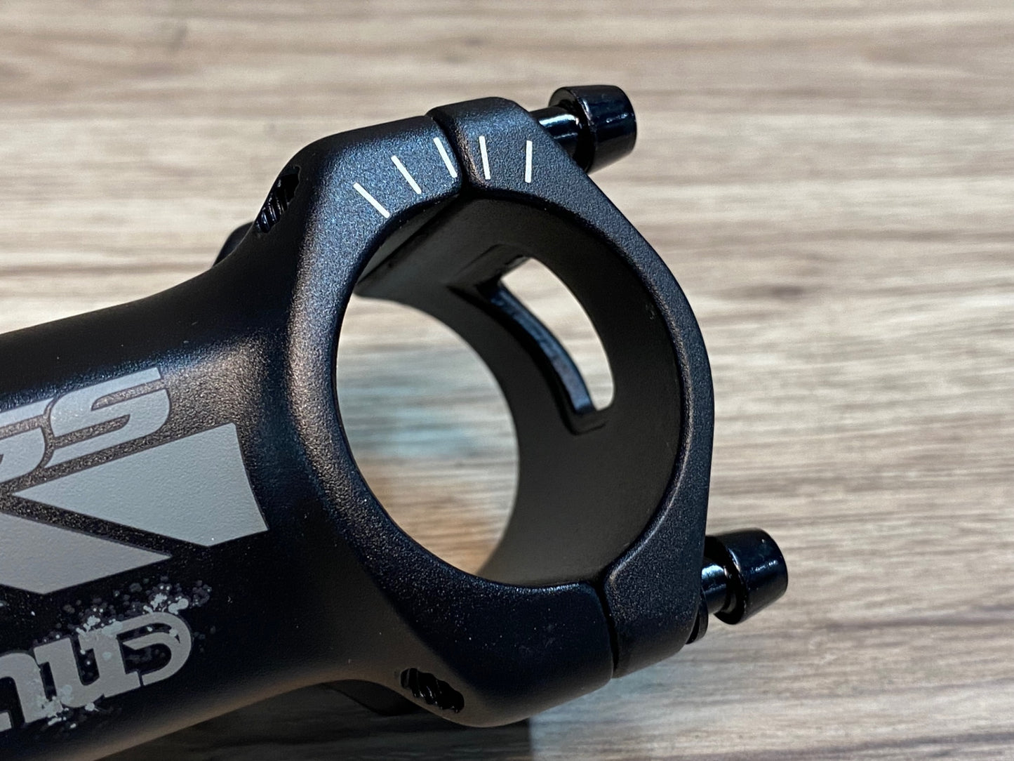 IW813 デダ DEDA MUD CROSS STEM アルミ ステム 黒 110mm Φ31.7 OS 84°