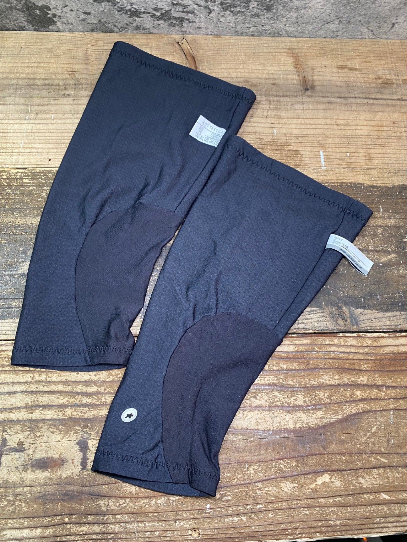 JB311 アソス assos ニーウォーマー 黒 SIZE1