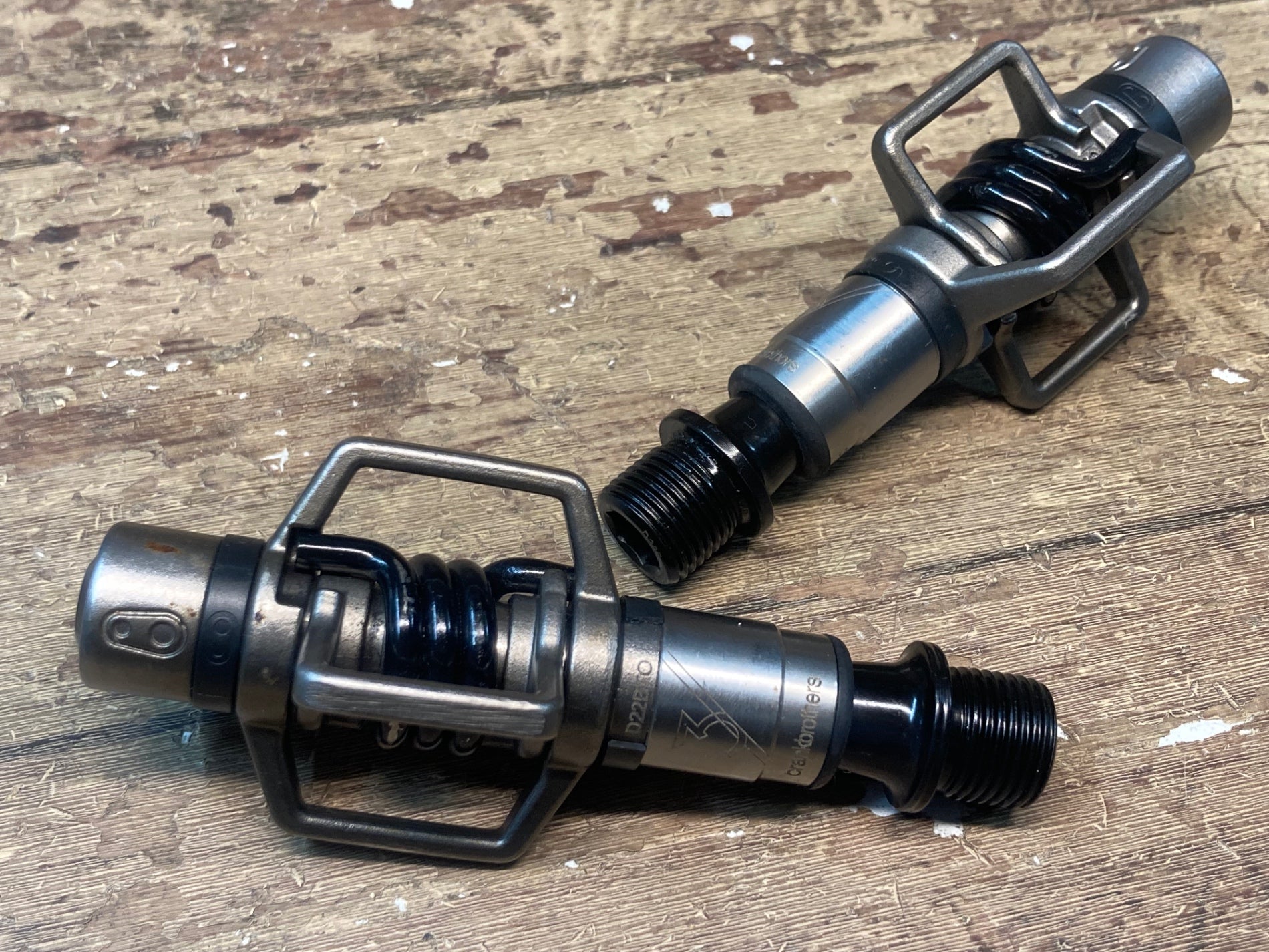 IF124 クランクブラザーズ crankbrothers エッグビーター EGG BEATER 3 ビンディングペダル SPD 黒