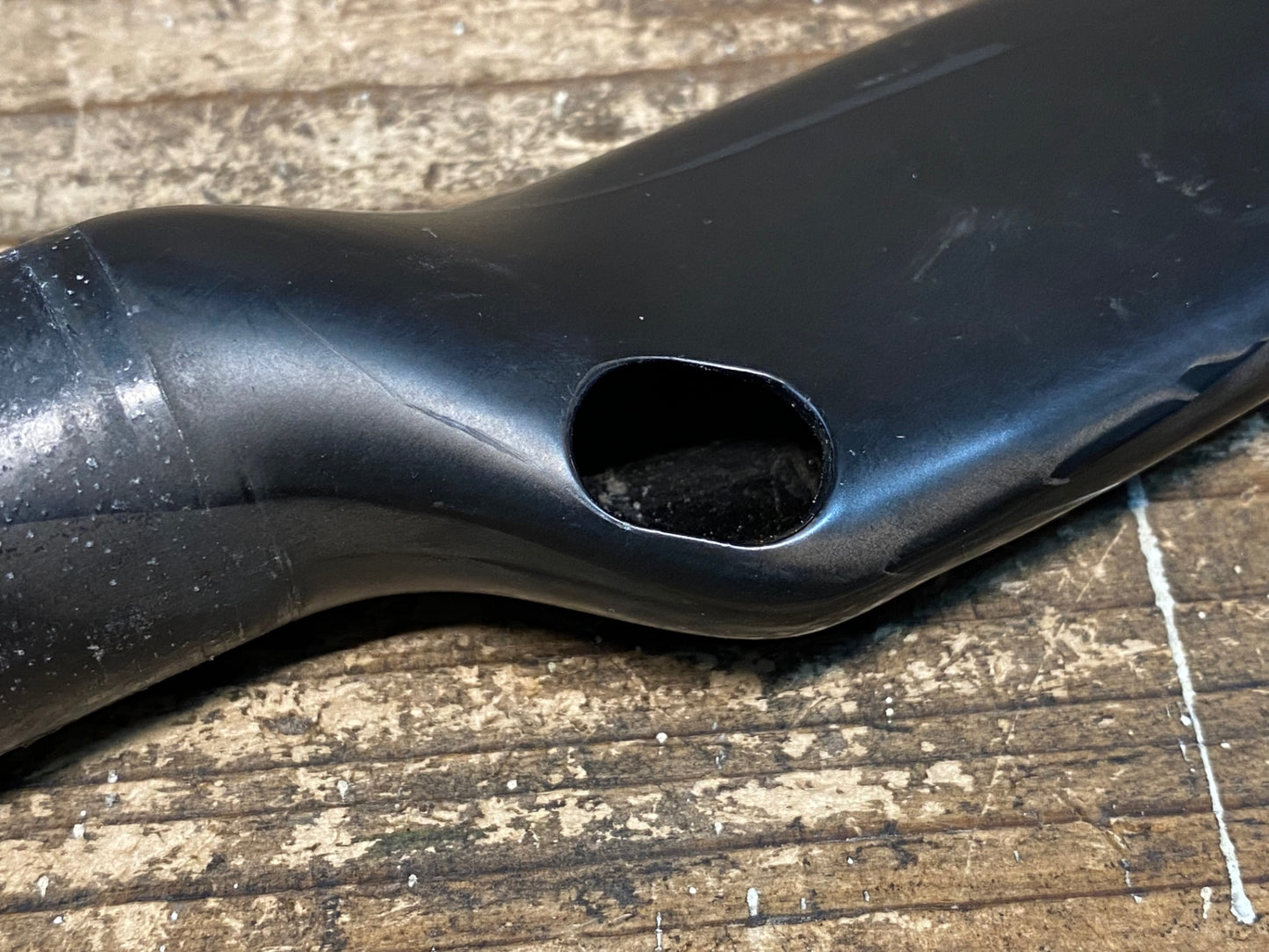 IT597 イーストン EASTON EC90 AERO カーボンドロップハンドル エンドC-C440mm Φ31.8