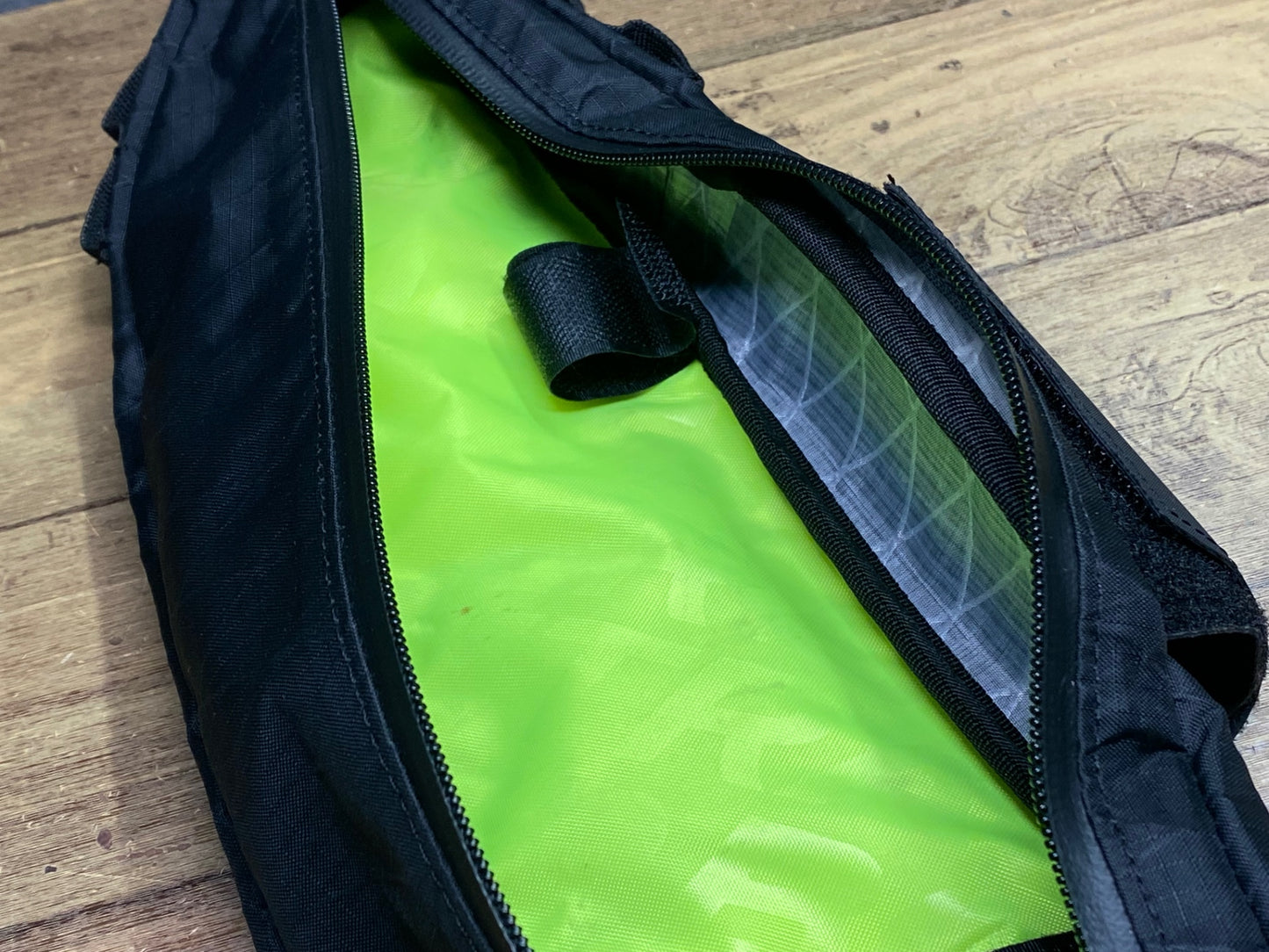 IV332 ボントレガー BONTRAGER ADVENTURE FRAME BAG フレームバッグ 黒