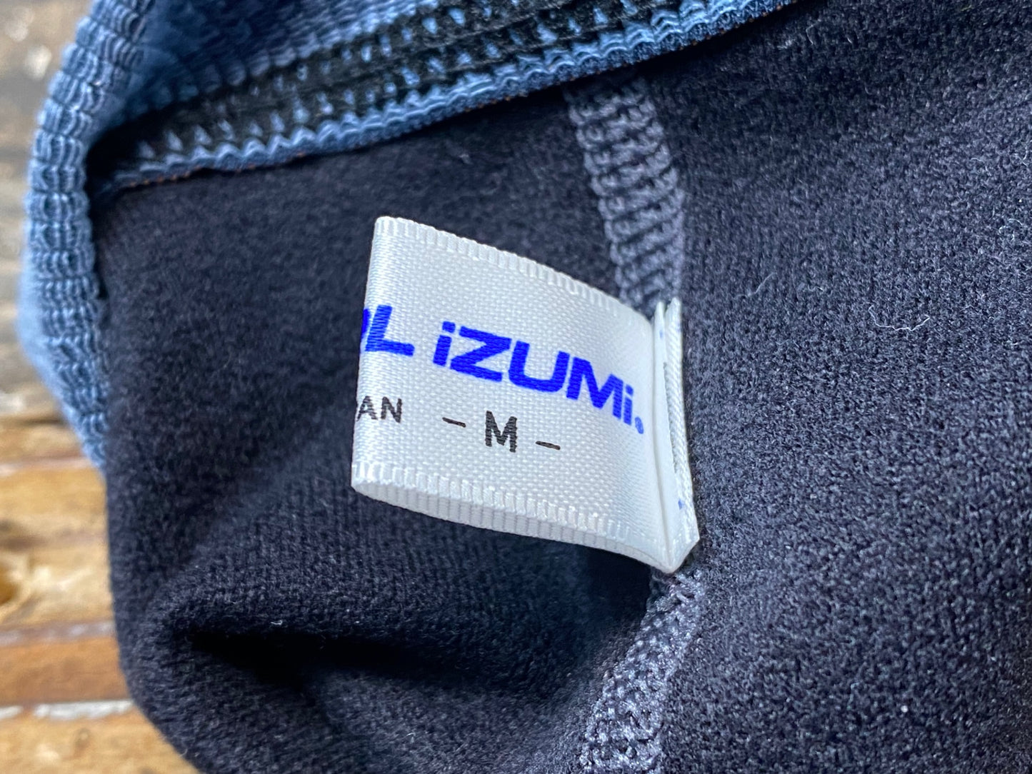 IO725 パールイズミ PEARL iZUMi アームウォーマー 黒 M