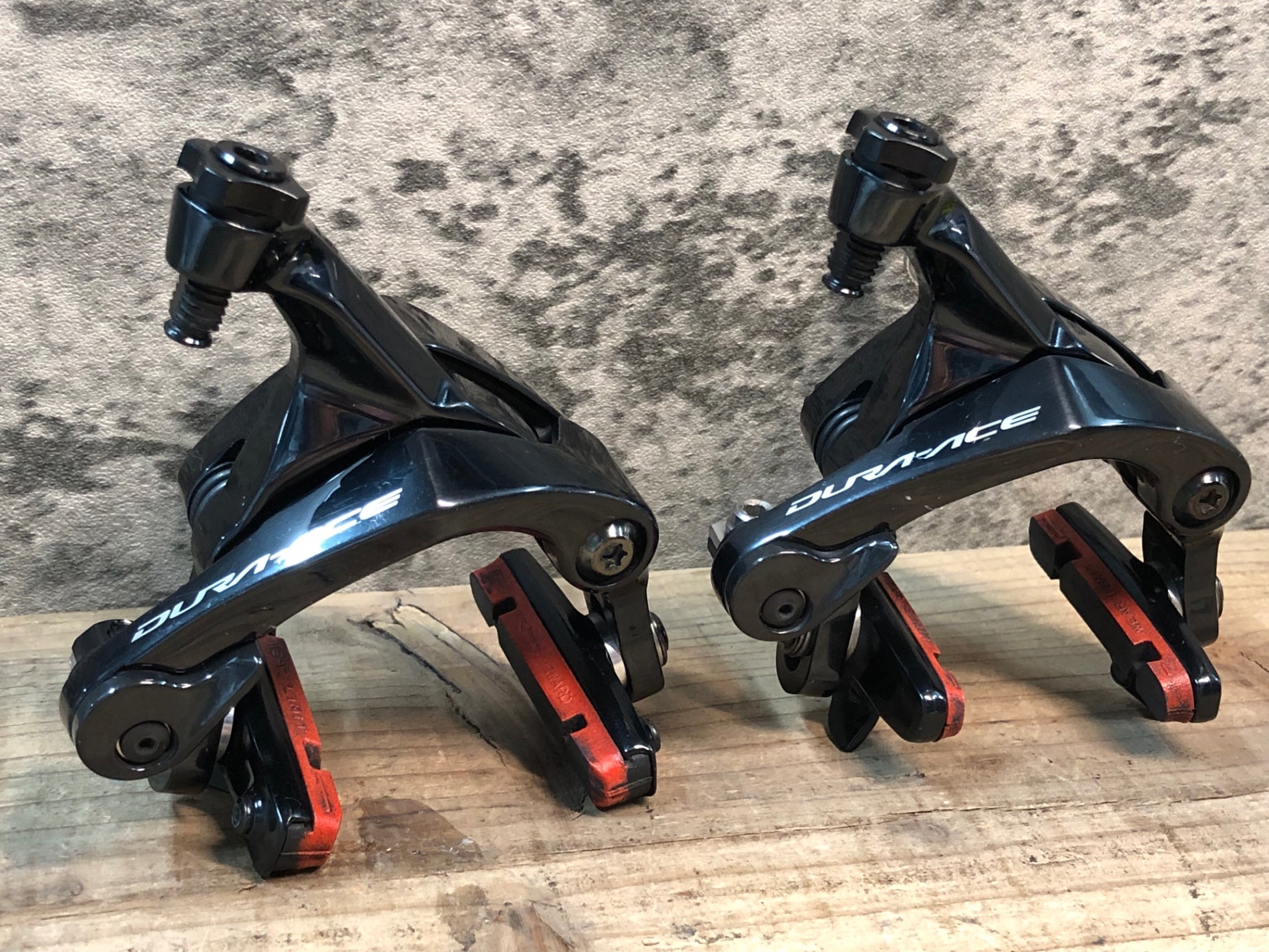 DURA-ACE R9100 キャリパーブレーキ前後セット 送料無料】シマノ デュラエース ブレーキキャリパー BR-R9100