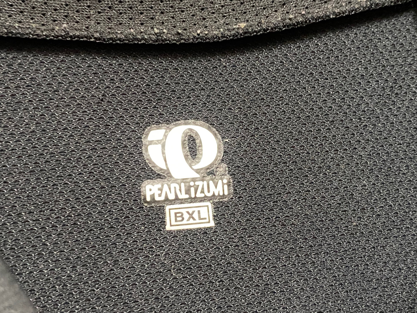 IY664 パールイズミ PEARL iZUMi 半袖 サイクルジャージ 黒 BXL