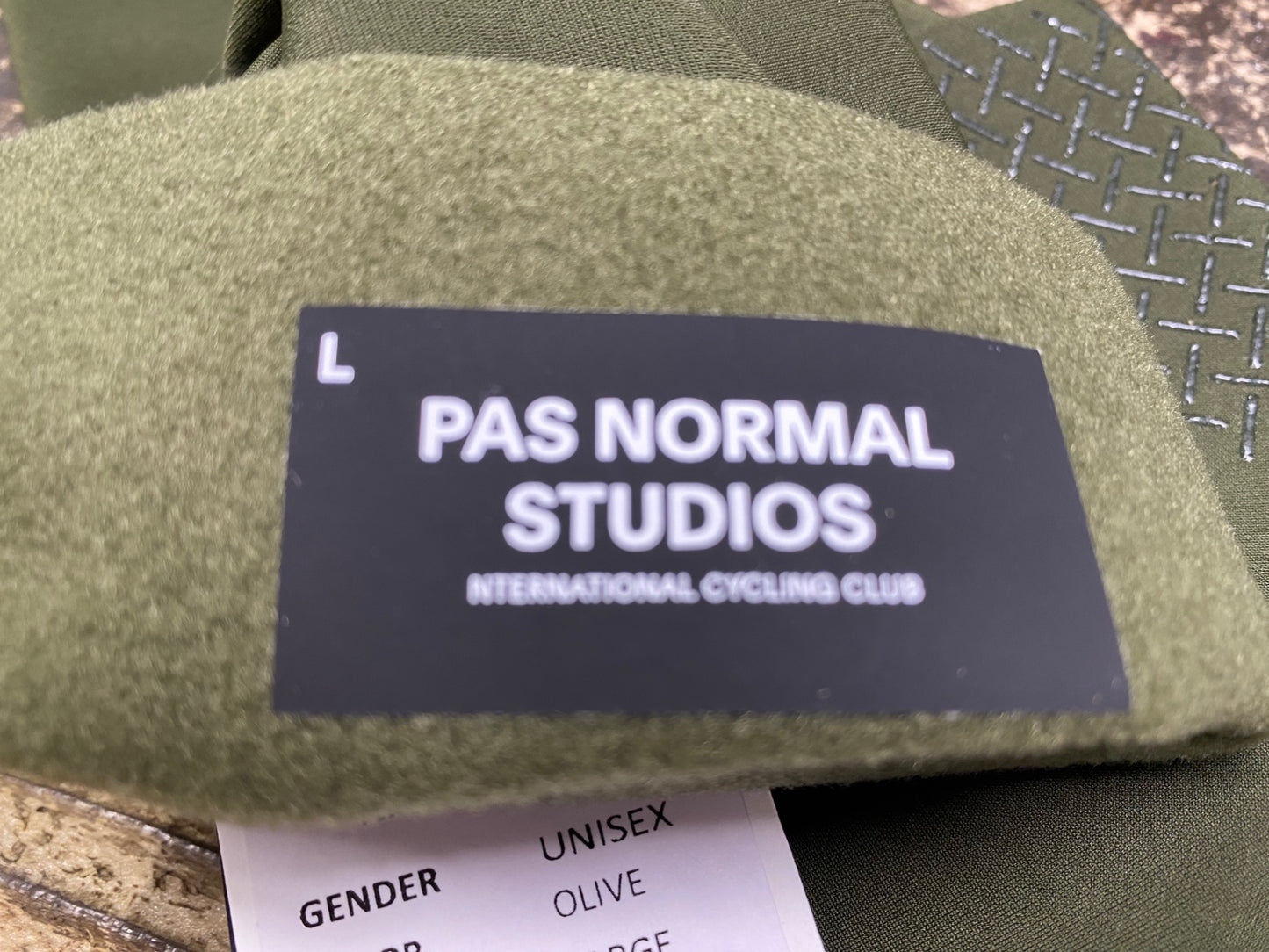 JA896 パスノーマルスタジオ PAS NORMAL STUDIOS アームウォーマー グリーン L ※未使用
