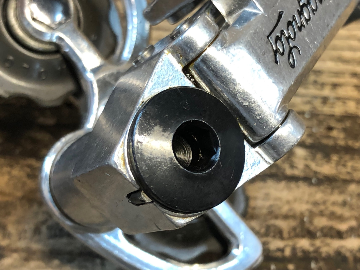 IL961 カンパニョーロ Campagnolo 980 リアディレイラー 6S