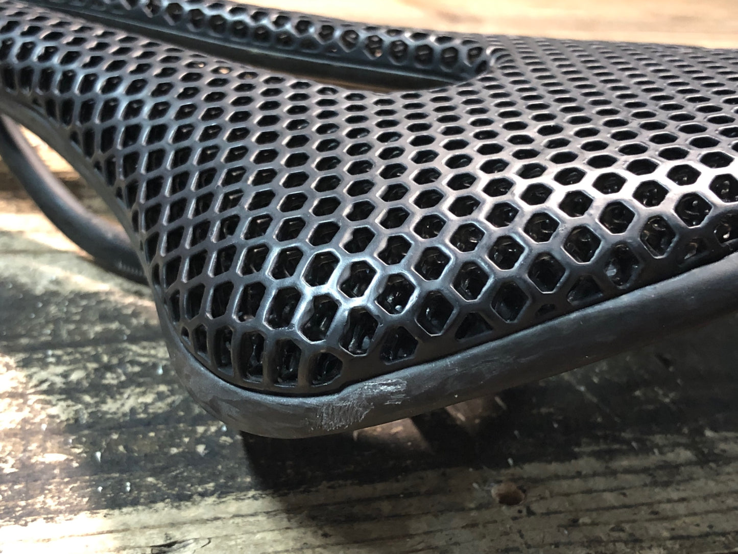 JC257 TNi 3D printing サドル 黒 カーボンレール