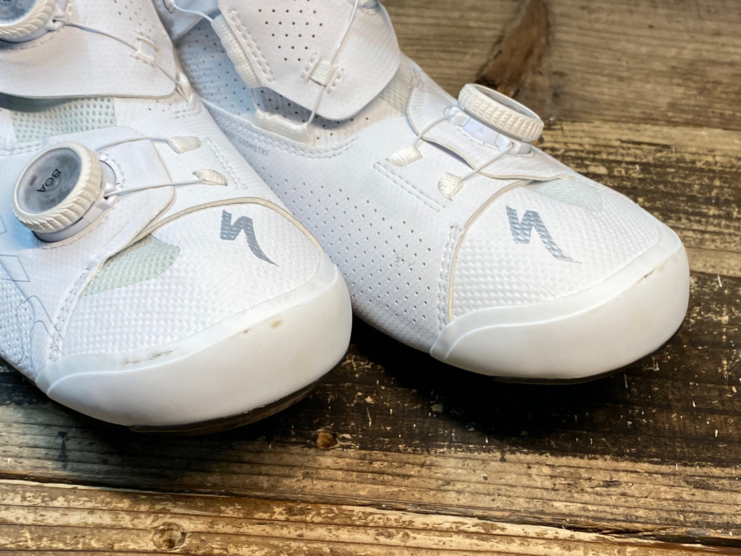 IY428 スペシャライズド SPECIALIZED エスワークス S-WORKS ARES ビンディングシューズ 白 EU 43.5