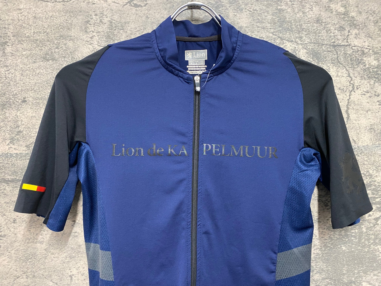 IY750 リオンドカペルミュール Lion de KAPELMUUR 半袖 サイクルジャージ 濃紺 黒 M