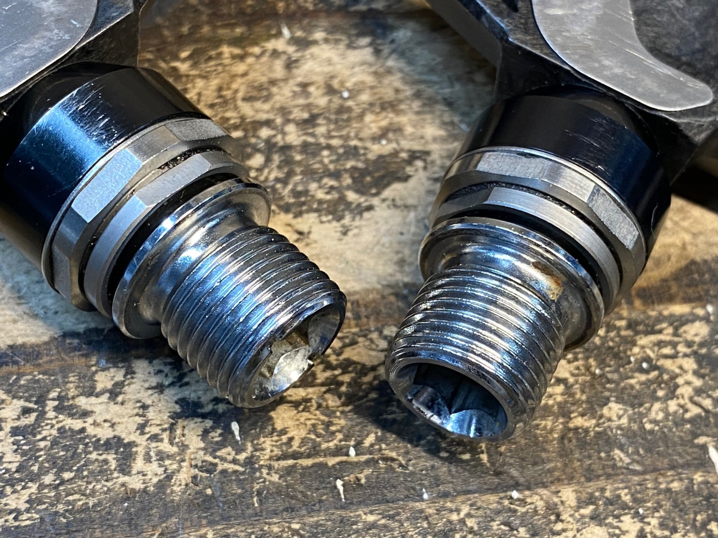 IZ877 シマノ SHIMANO デュラエース DURA-ACE PD-R9100 ビンディングペダル SPD