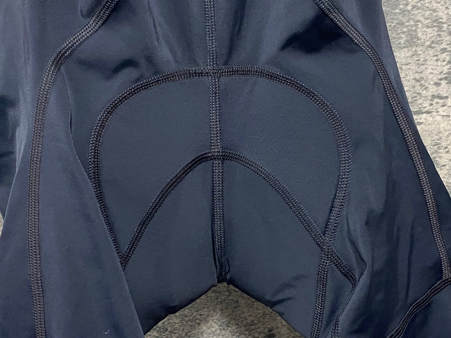 IW278 ラファ Rapha プロチームトレーニングビブショーツ PRO TEAM TRAINING BIB SHORTS 黒 S