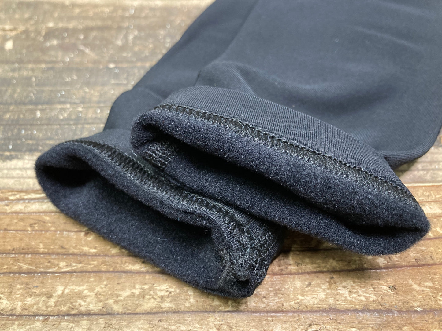 IV952 カステリ CASTELLI アームカバー 黒 L 裏起毛