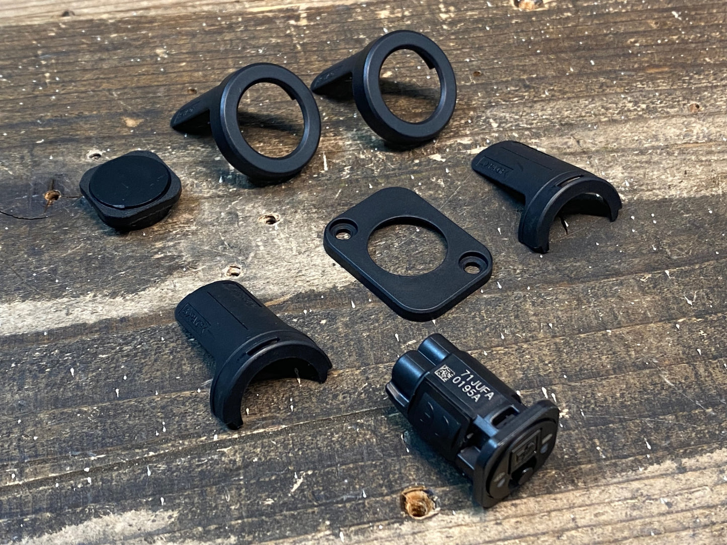 IP783 シマノ SHIMANO EW-RS910 Di2 ビルドイン ジャンクションA セット