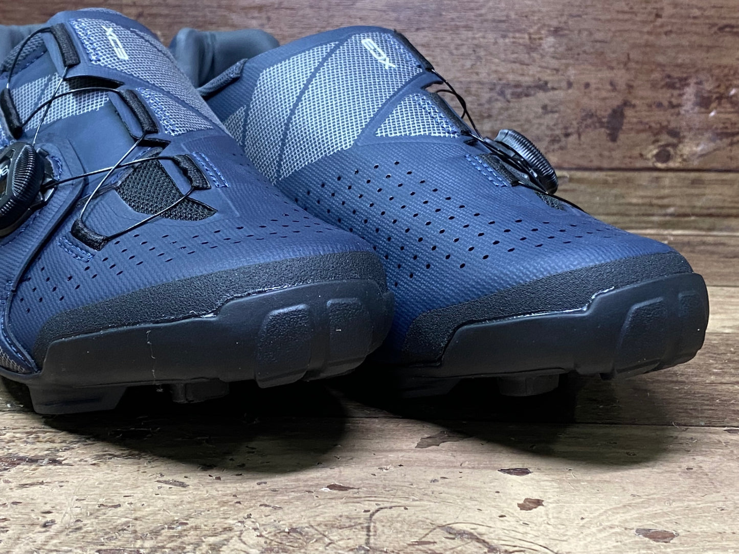 ID197 シマノ SHIMANO XC3 SH-XC300 ビンディングシューズ SPD 2つ穴 EUR44 27.8cm 紺 SPD ※美品