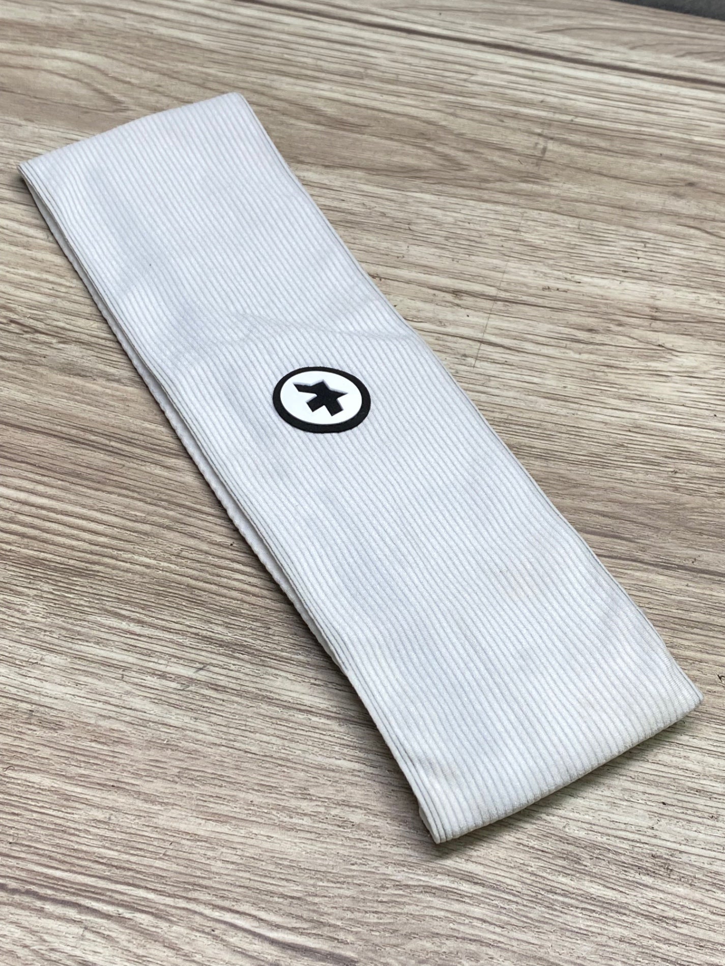 JD467 アソス assos ヘッドバンド 白 Ⅰ