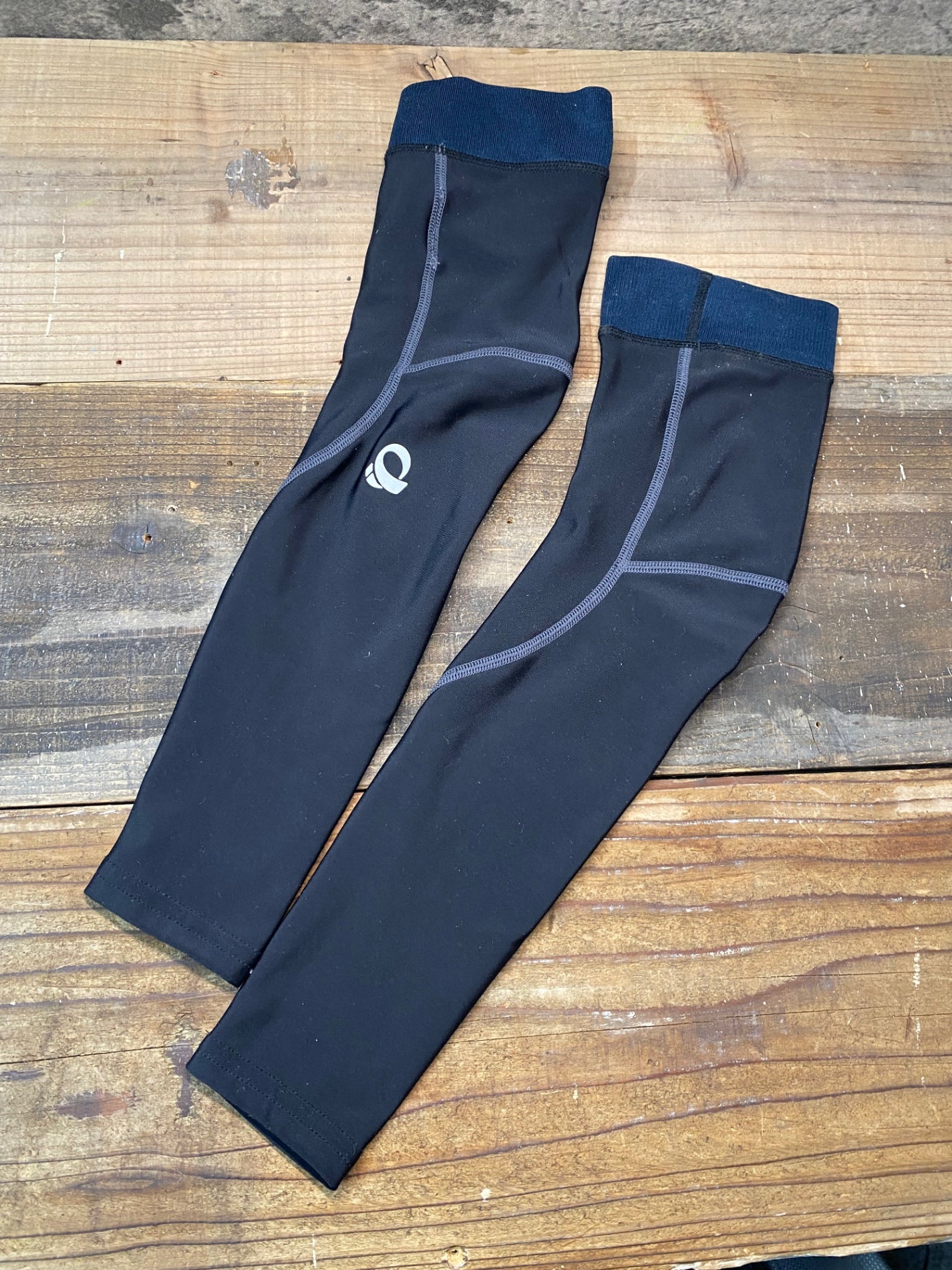 IO725 パールイズミ PEARL iZUMi アームウォーマー 黒 M