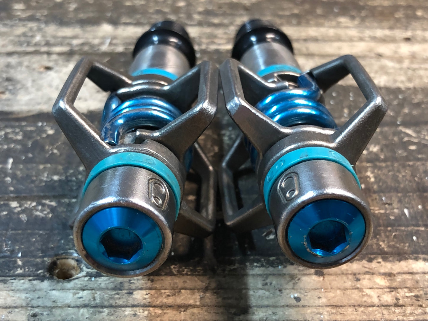 IX438 クランクブラザーズ CRANK BROTHERS エッグビーター EGG BEATER 3 ビンディングペダル 青