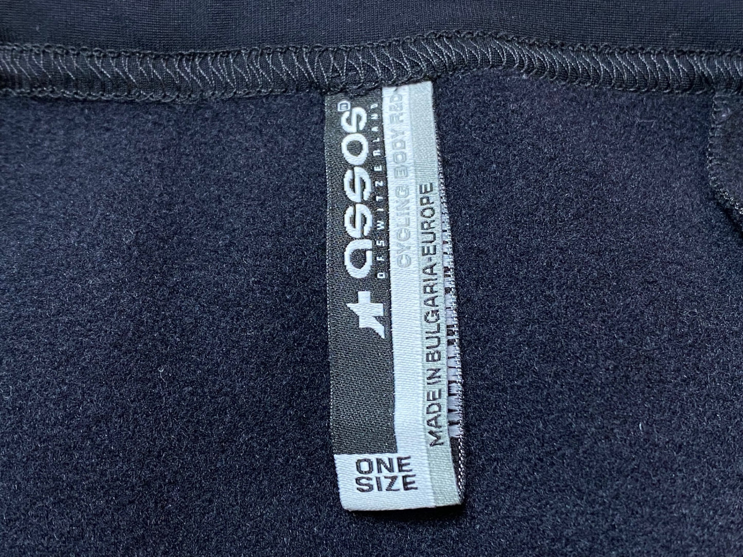IF988 アソス ASSOS ニーウォーマー 黒 ワンサイズ