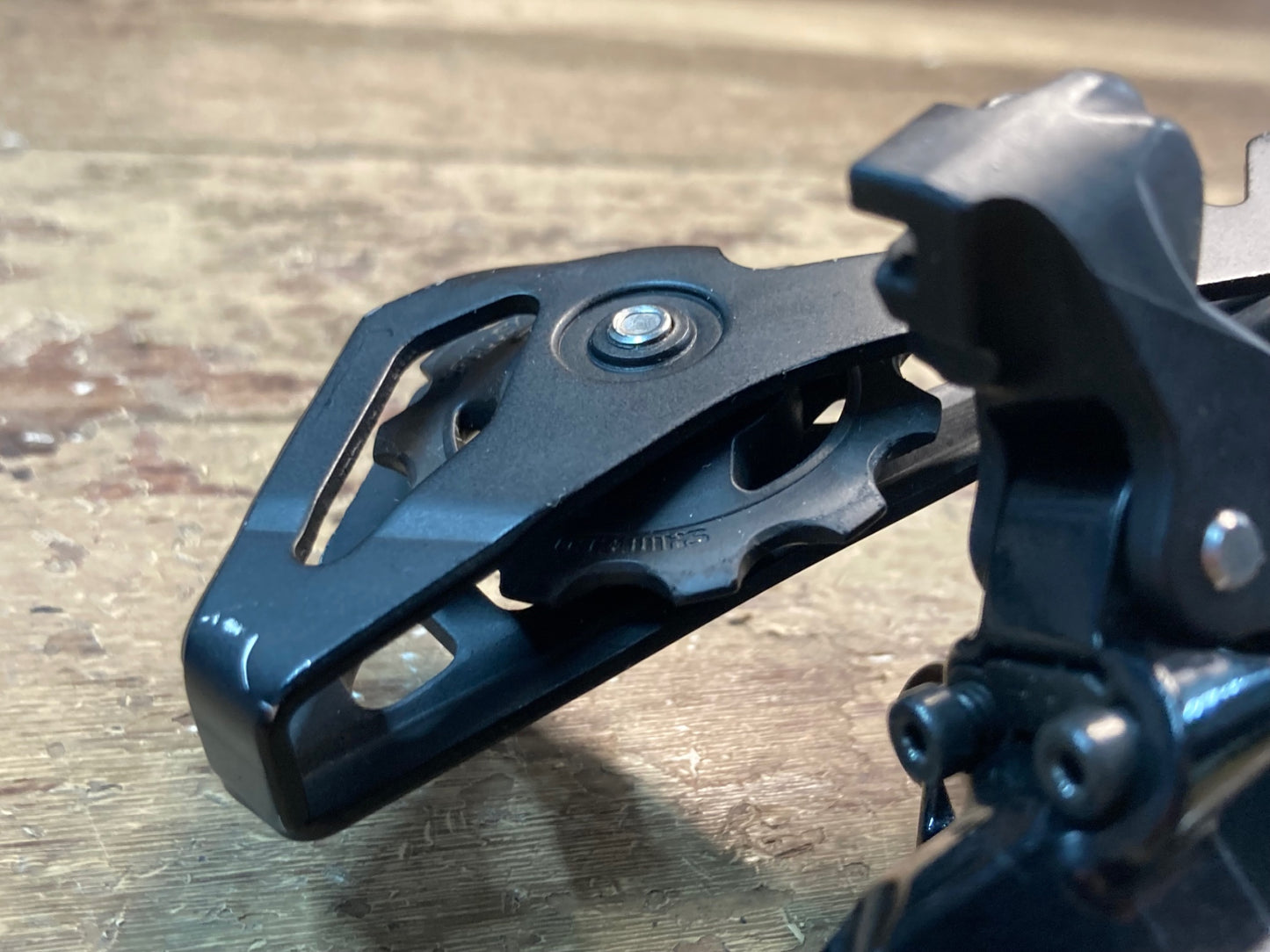 IJ785 シマノ SHIMANO 105 RD-R7000 リアディレイラー 11S SS