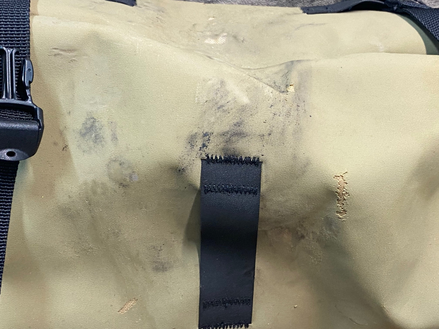 IZ166 ラファ Rapha Bar Bag ハンドルバーバッグ カーキ