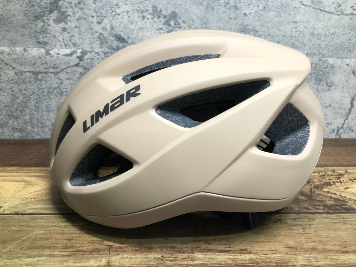 IS957 リマール LIMAR AIR STRATOS ヘルメット ベージュ L 57-61cm 2024/05製造