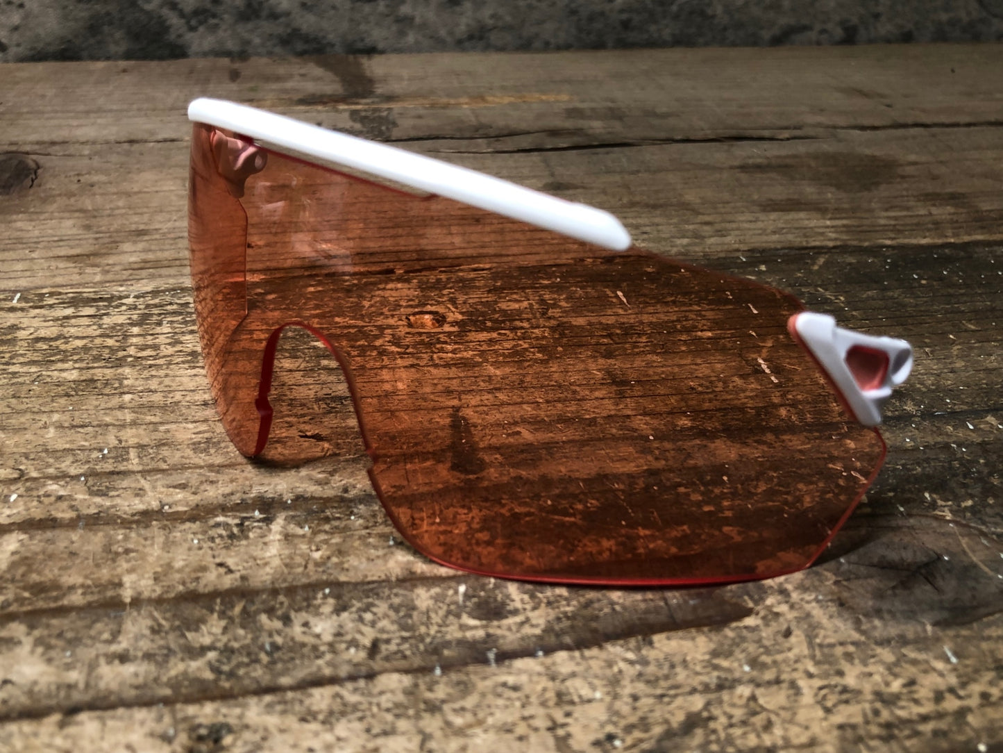 IW614 スミス smith Ruckus サングラス 白 クロマポップレンズ