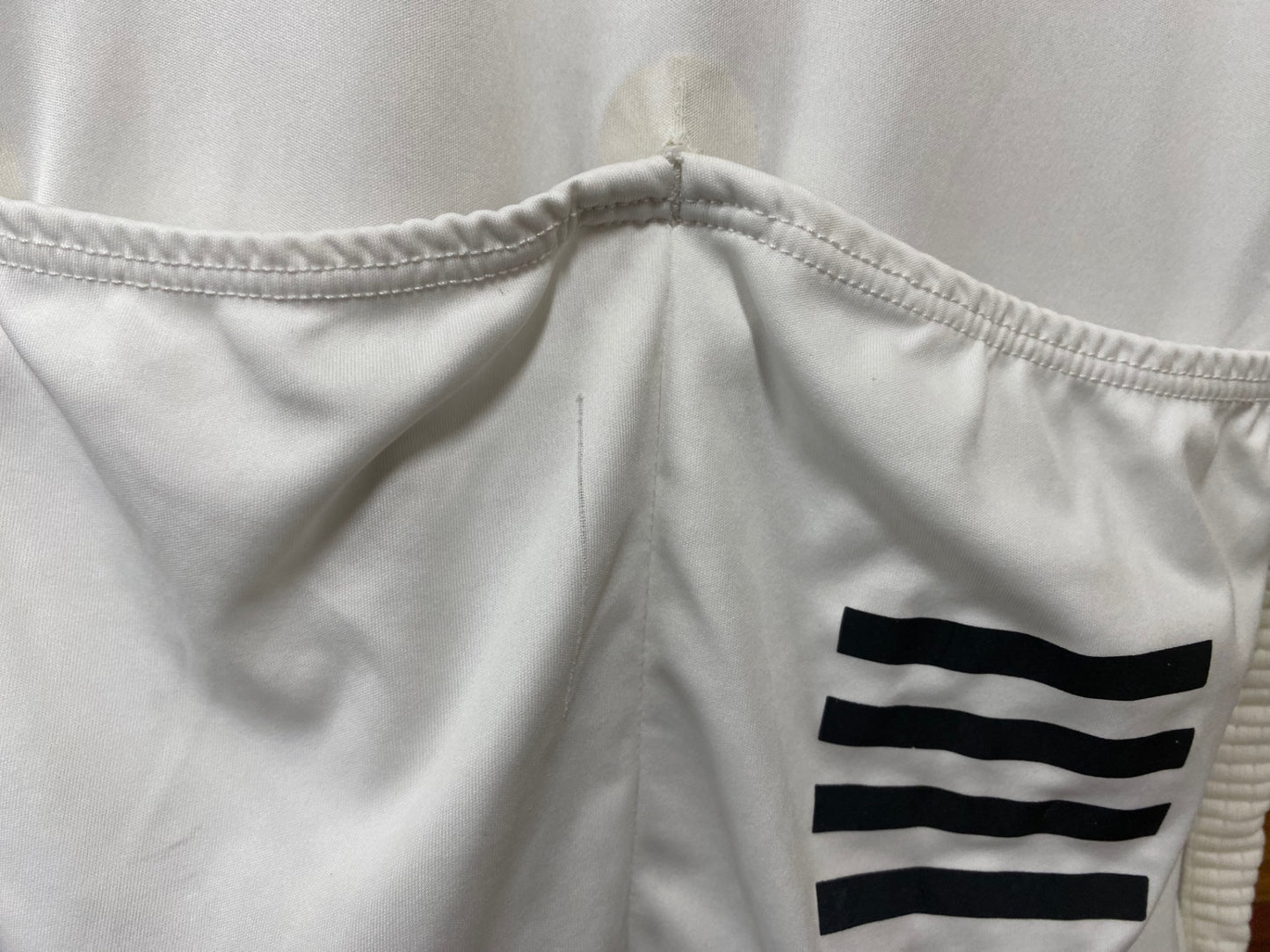 HT557 ラファ RAPHA プロチーム PROTEAM FLYEWIGHT JERSEY Ⅱ 半袖サイクルジャージ 白 M ※破れあり